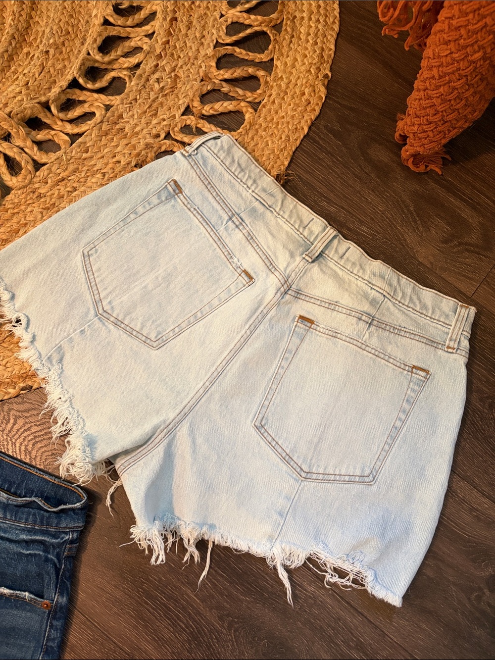 Abercrombie & Fitch Distressed Cutoff Denim Shorts in Light Wash and Dark Wash - Picture 5 of 6
